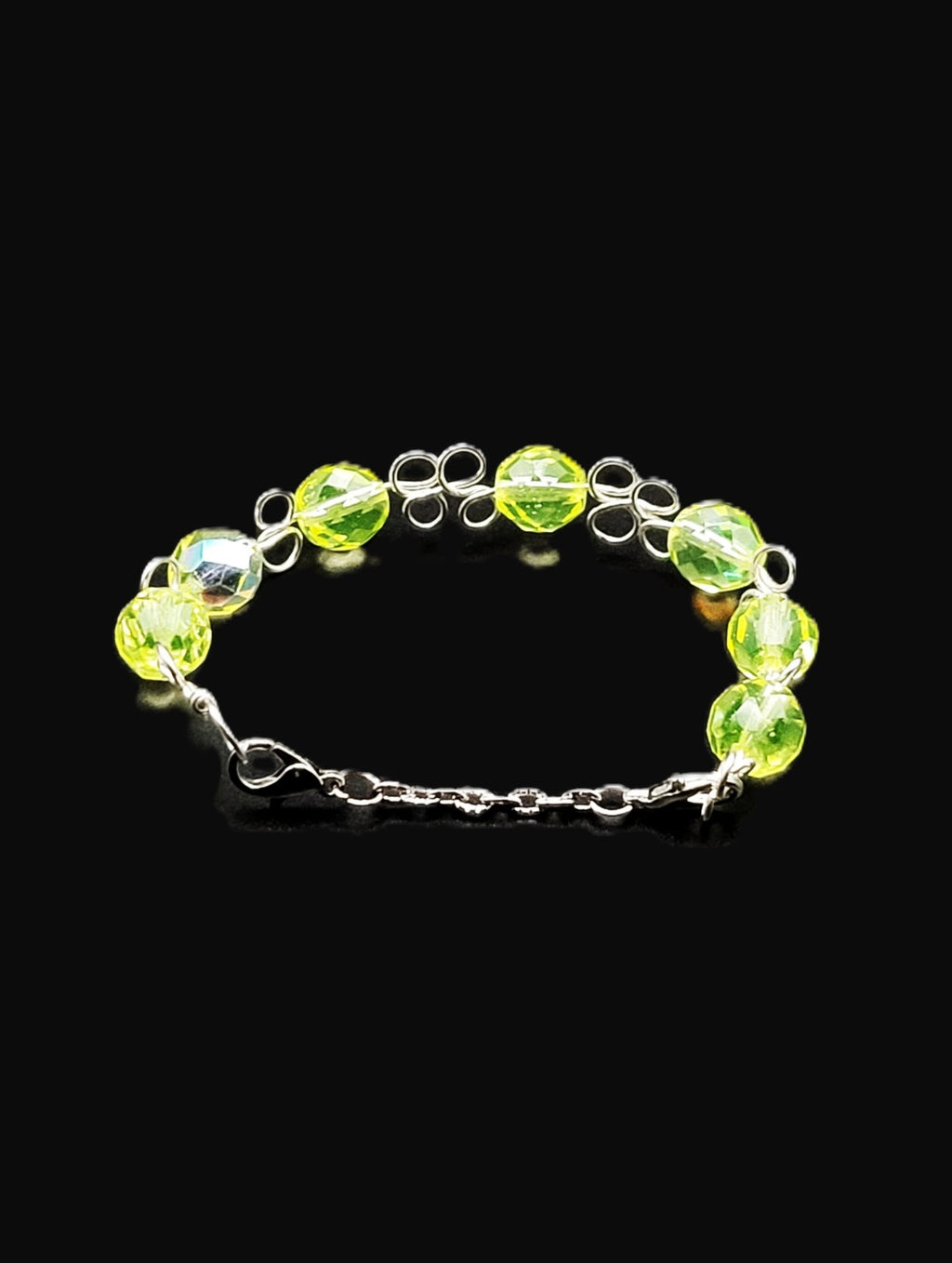 Uranium Czech green faceted glass bead on a Hand wired 6" dainty bangle bracelet with clasp
