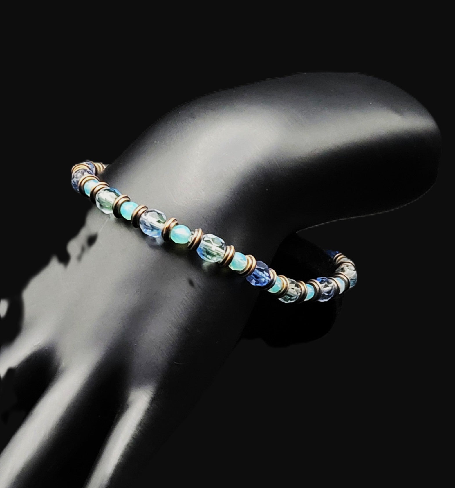 Uranium Blue with Copper Spacers Stretch Bracelet 8"