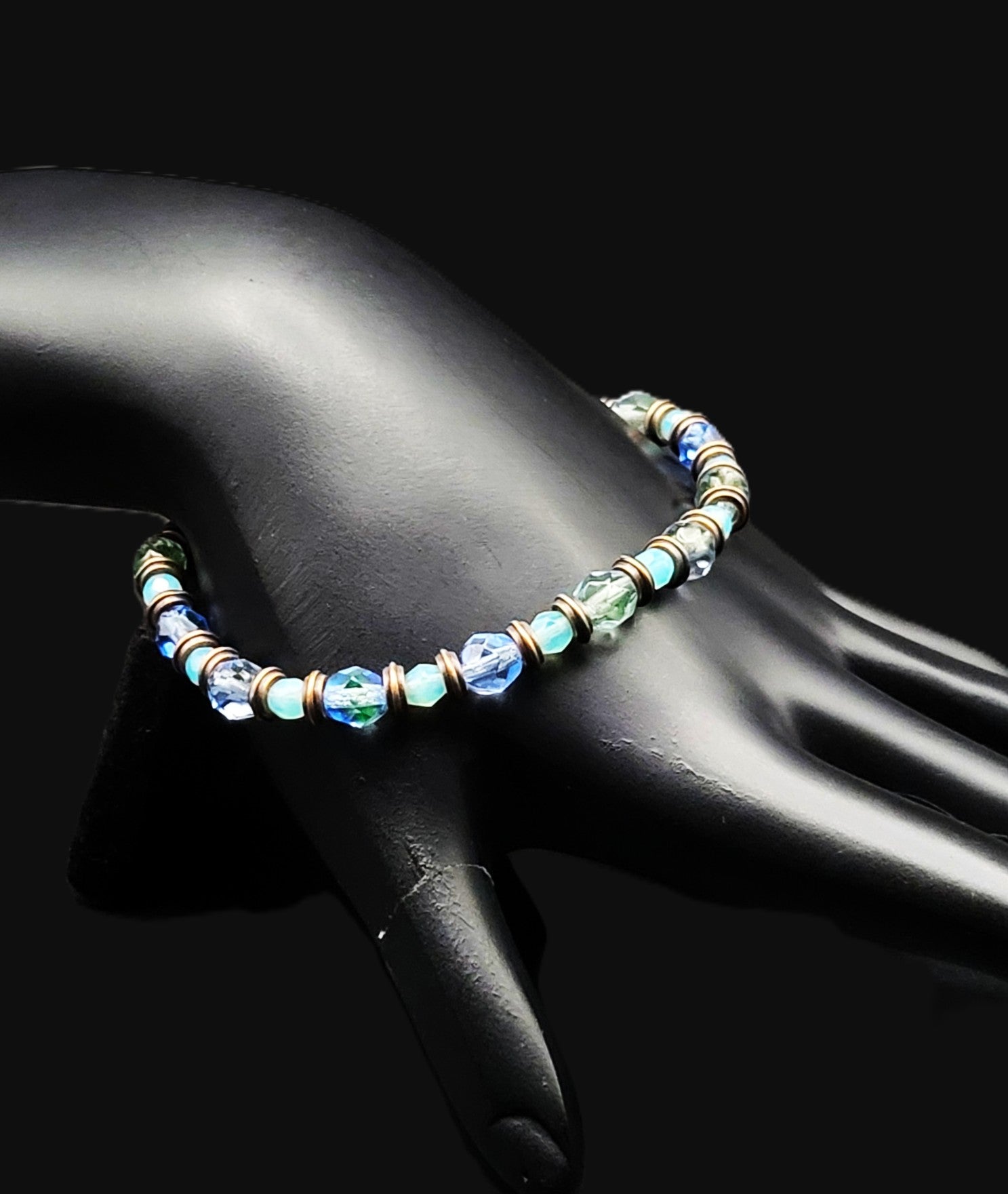 Glow Bracelet! Uranium Czech blues and copper spacers 8" stretch bracelet