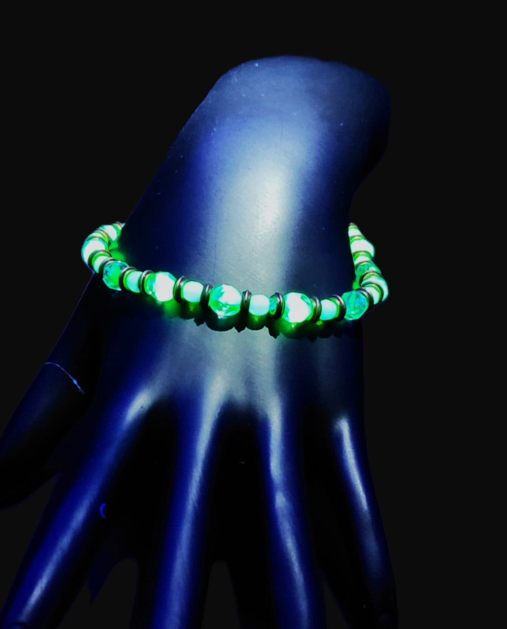 Uranium Blue with Copper Spacers Stretch Bracelet 8"