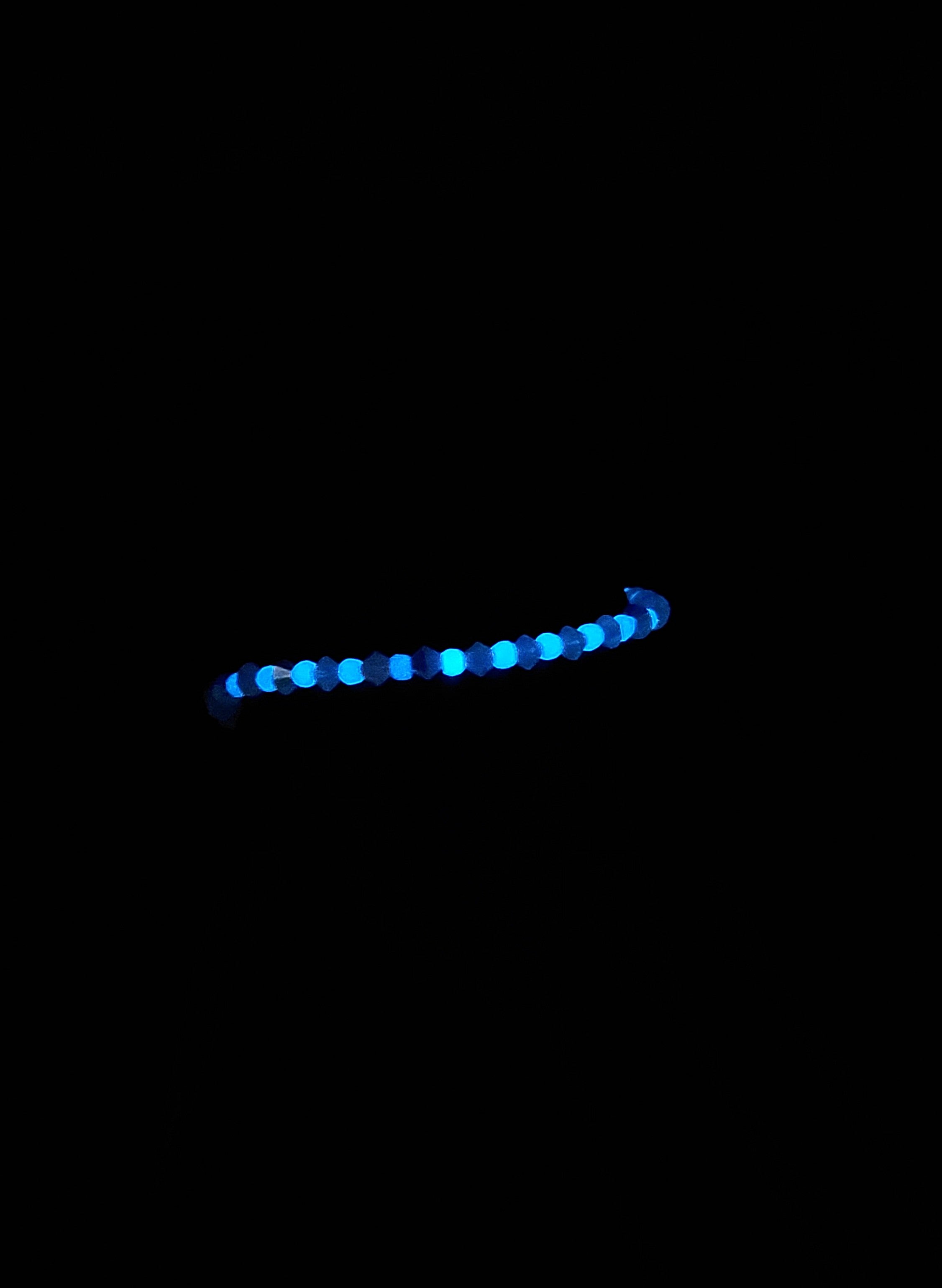 Light Blue Glow in the Dark Glass Bead Bracelet 7.5"