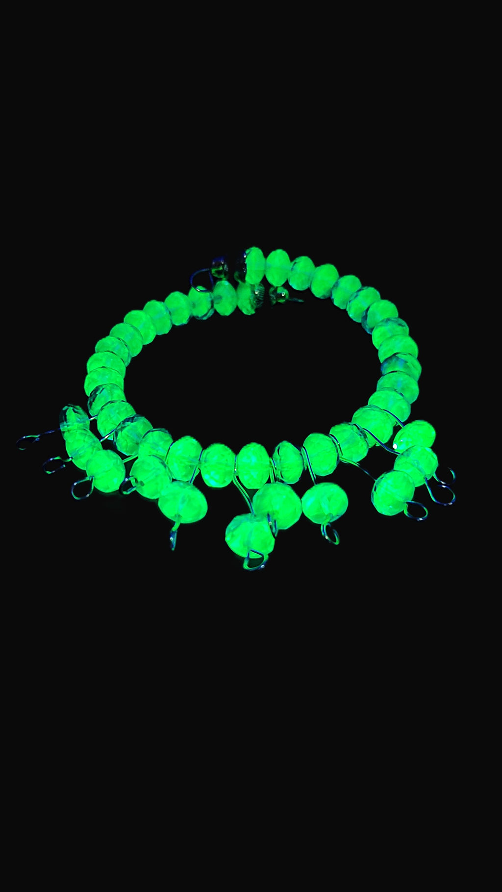 Uranium Glass Cuff Bracelet – Czech Blue-Green Faceted Bead Dangles, Gold Memory Wire, 6–7"