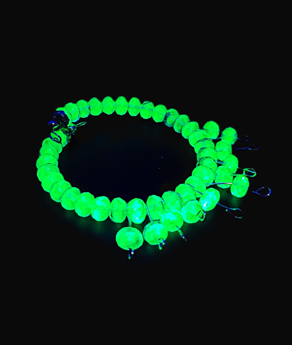 Uranium Glass Cuff Bracelet – Czech Blue-Green Faceted Bead Dangles, Gold Memory Wire, 6–7"