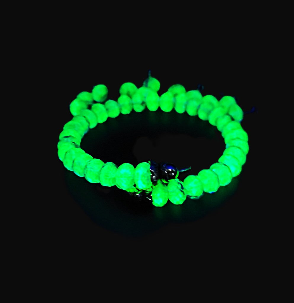 Uranium Glass Cuff Bracelet – Czech Blue-Green Faceted Bead Dangles, Gold Memory Wire, 6–7"