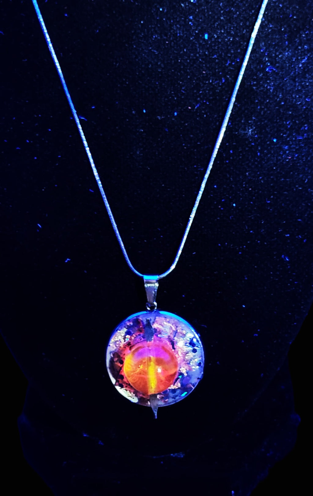 UV reactive Cadmium glass 16mm bead on silver tone 18" snake chain necklace