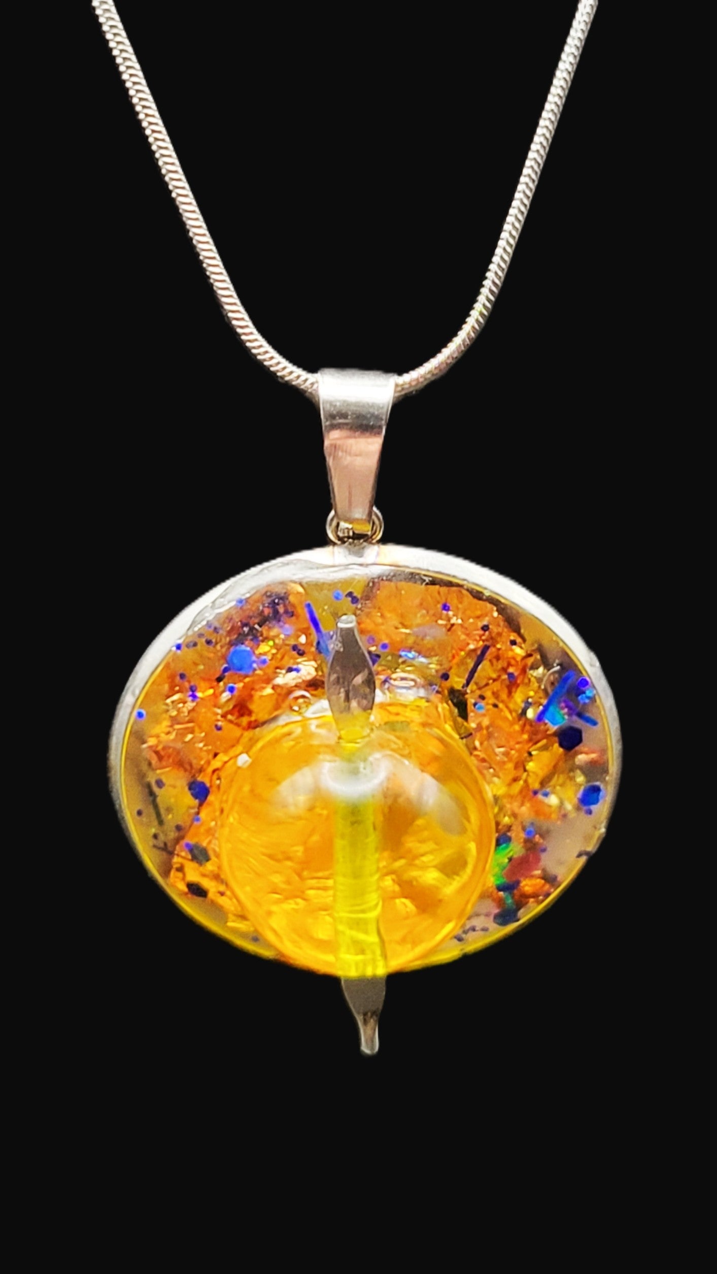 UV reactive Cadmium glass 16mm bead on silver tone 18" snake chain necklace