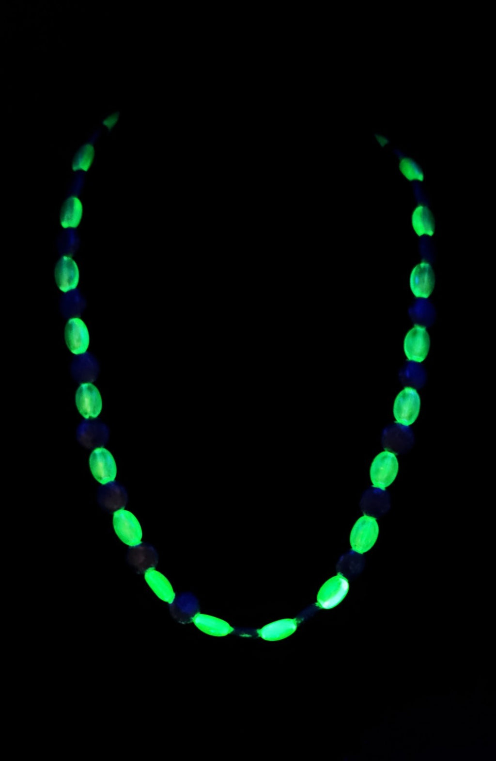 UV Glow Uranium Czech Vaseline Iridescent Glass and Antique Hematite Colored Glass Necklace and Bracelet Set