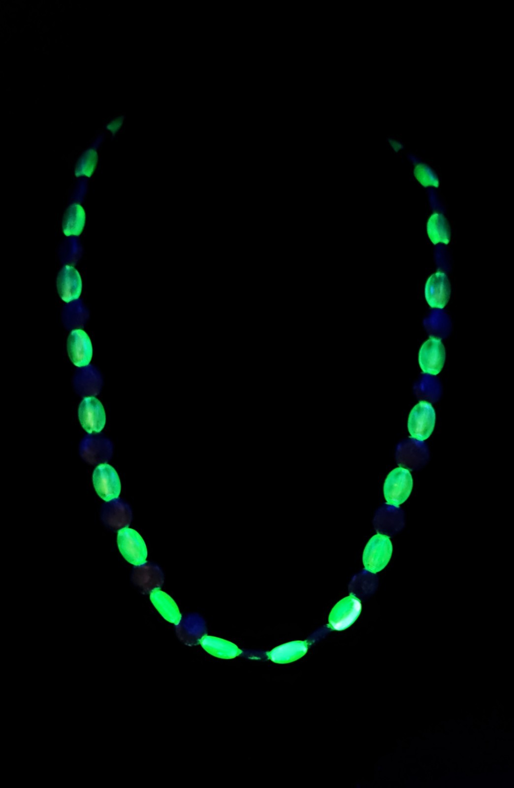 UV Glow Uranium Czech Vaseline Iridescent Glass and Antique Hematite Colored Glass Necklace and Bracelet Set