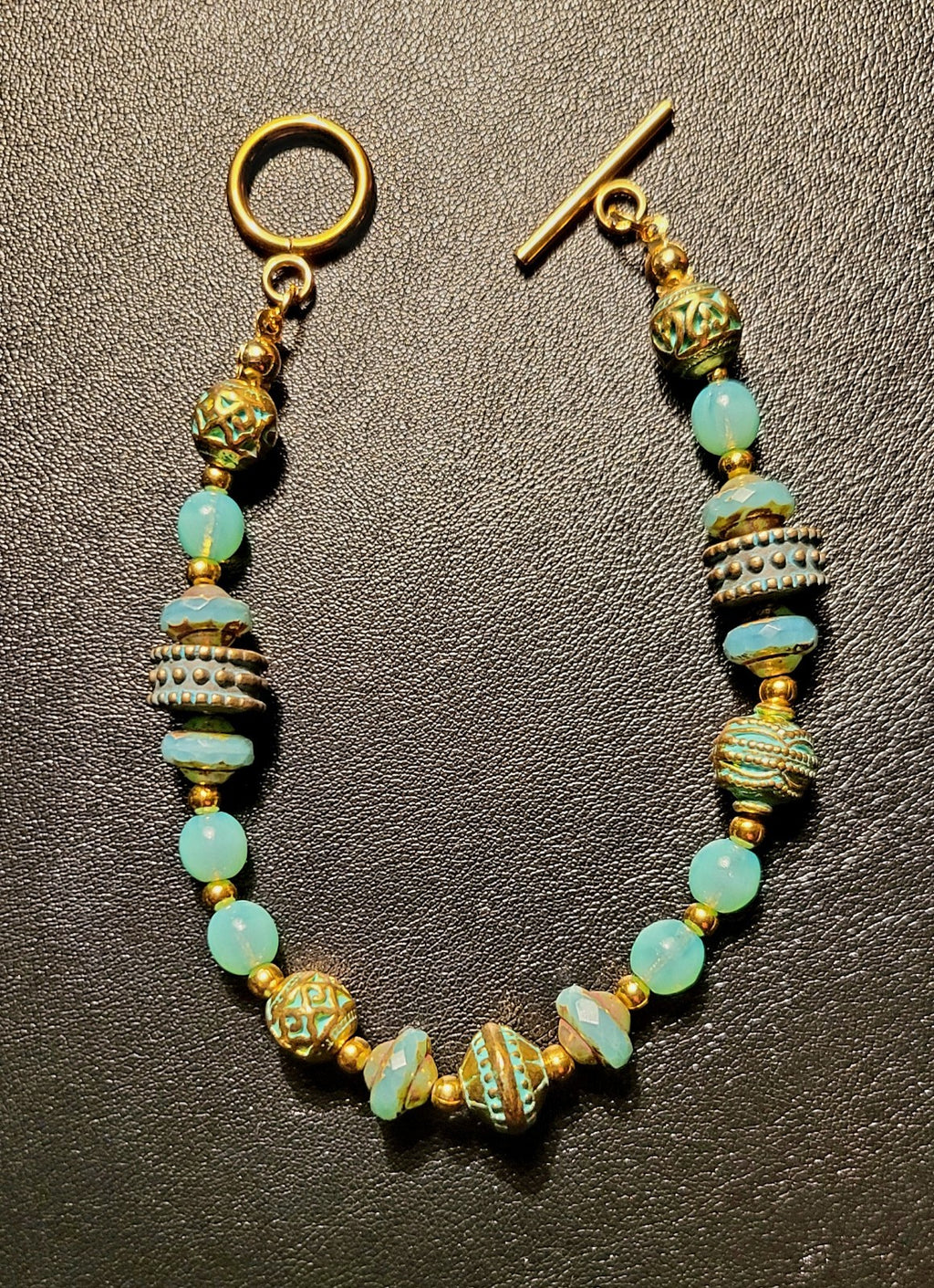 Uranium Glass UV Glow Aqua beads Toggle 8" Bracelet