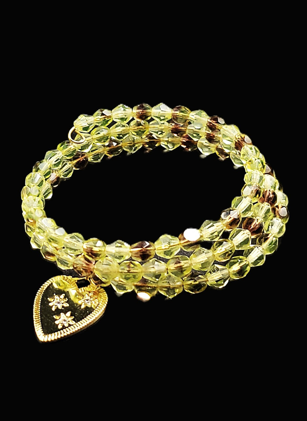 UV Glow Uranium Czech Crystal and Glass Beads on 3 Coil Gold Tone Wire Bracelet 7" with Heart Charm