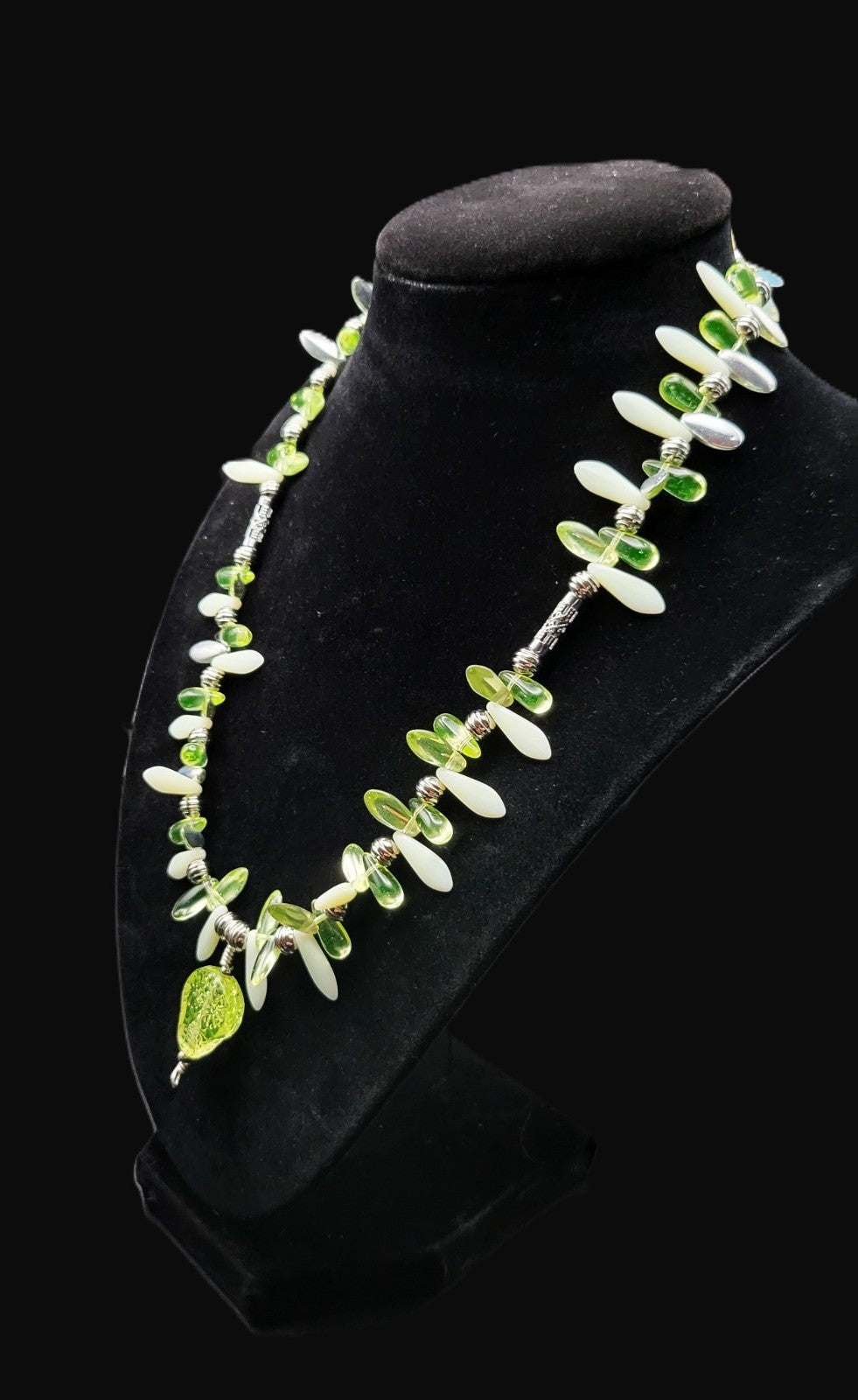 UV Uranium Glow Czech Sugar Skull Pendant, 17" Czech Dagger Uranium beads Necklace