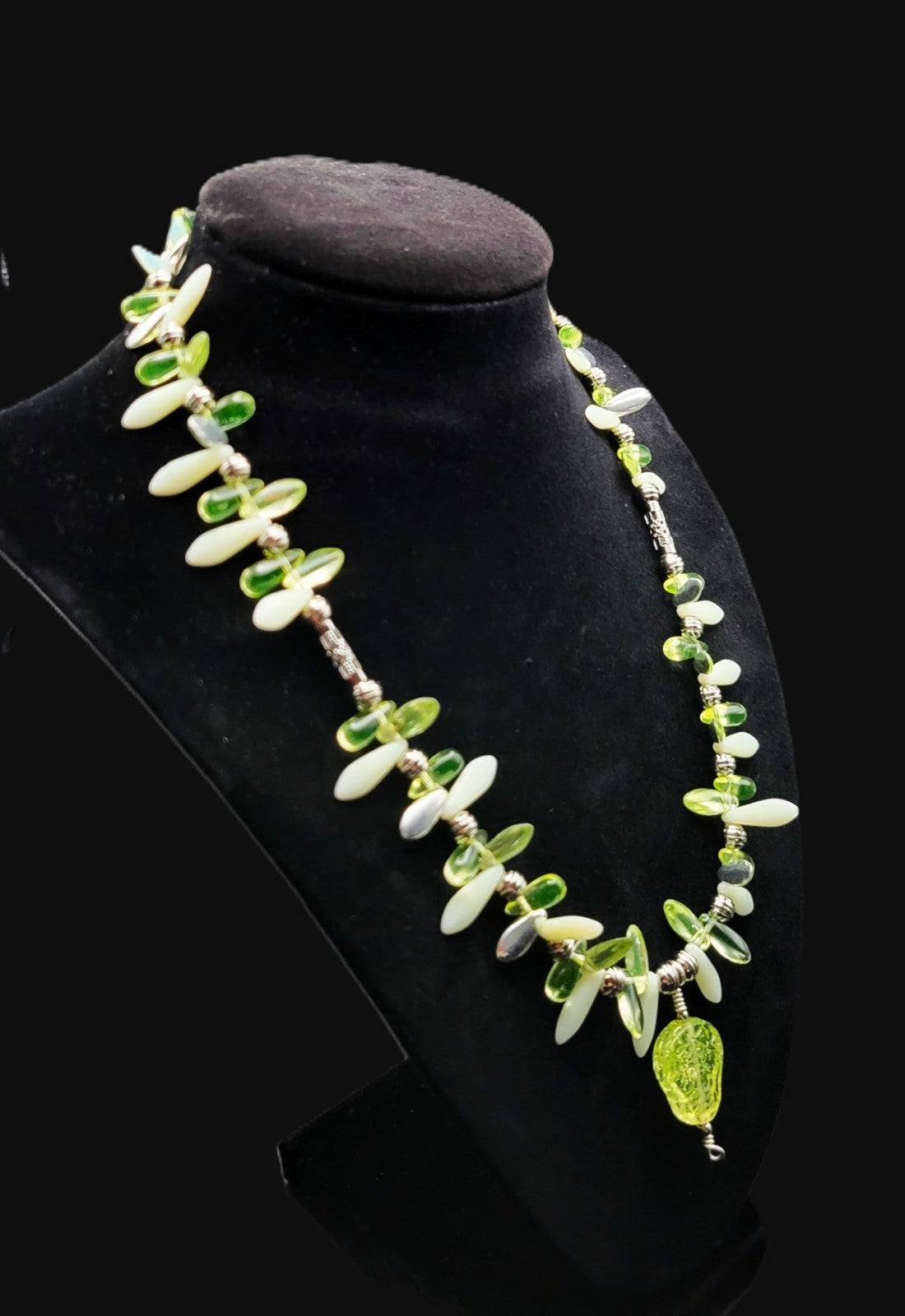 UV Uranium Glow Czech Sugar Skull Pendant, 17" Czech Dagger Uranium beads Necklace