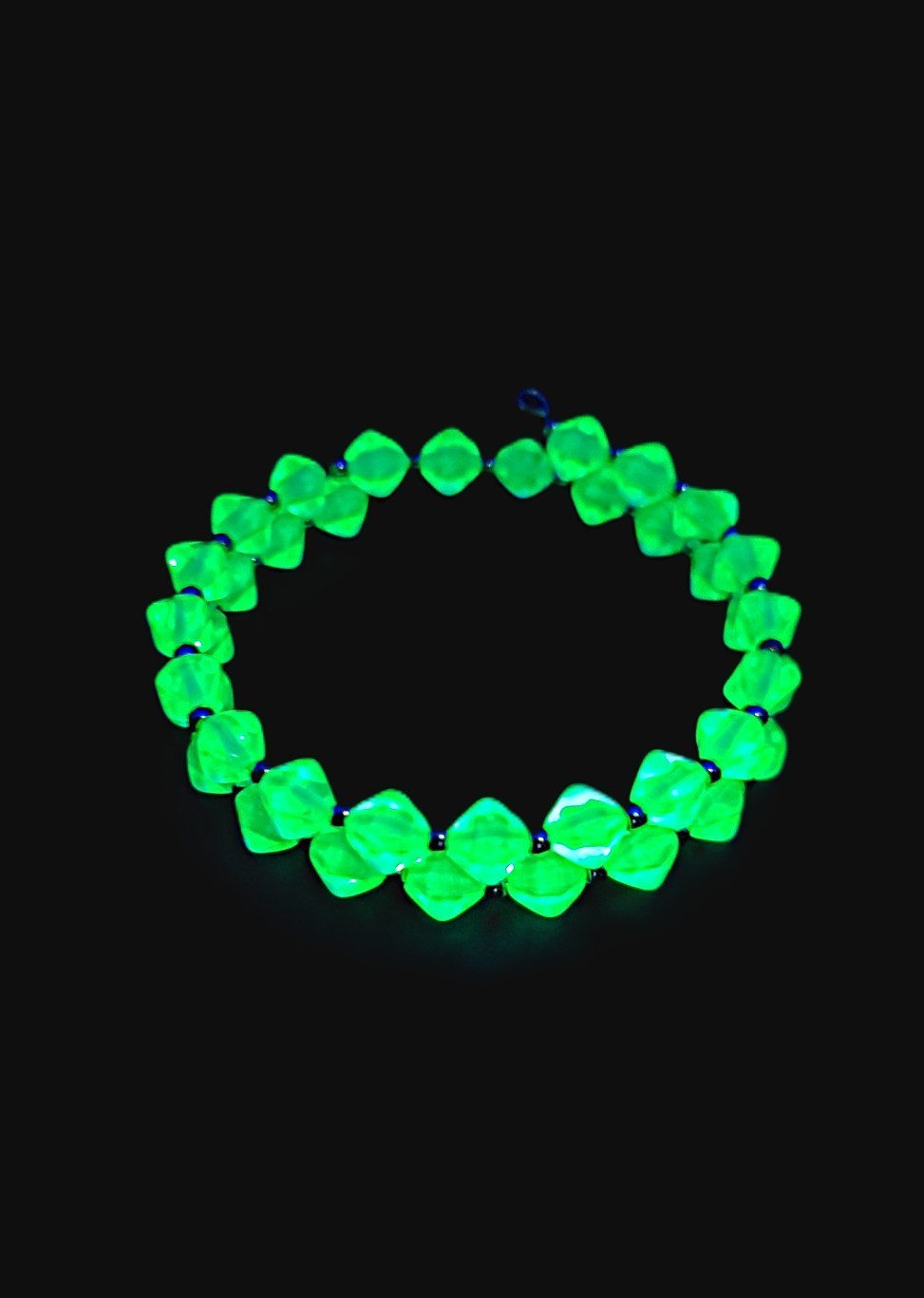 Uranium Glass Czech UV Bead Double Coil Memory Gold Tone Wire Bracelet