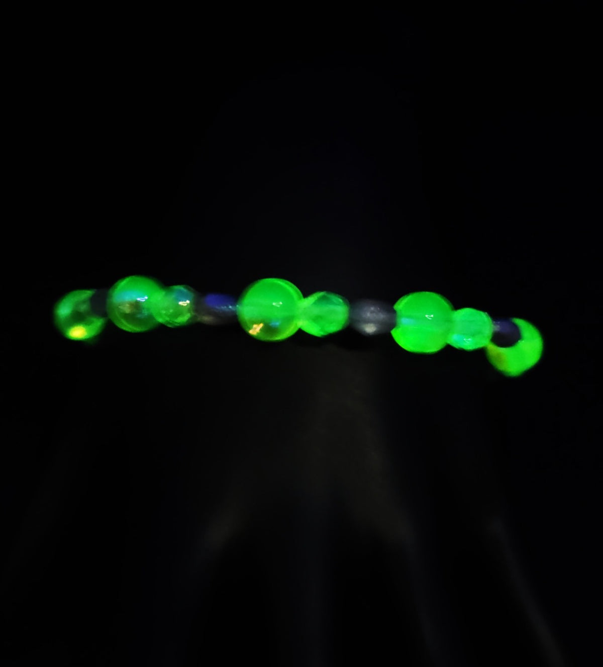UV Glow Uranium AB Glass Green Beads and Faceted Czech 7" Bracelet with Clasp