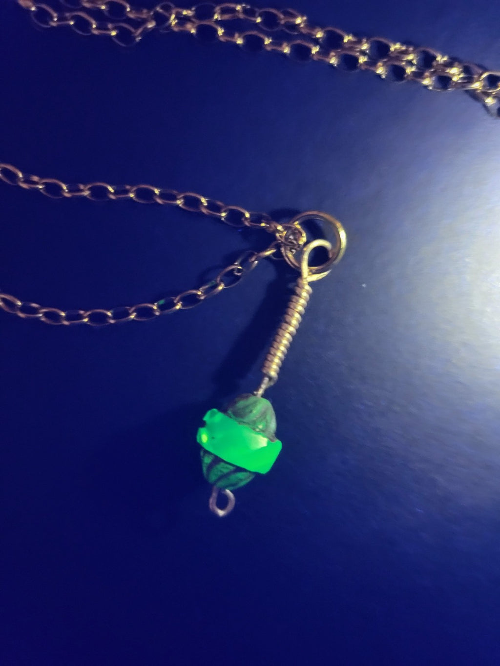 Uranium UV Glow Hand wired pendant, Aqua Czech glass bead pendant on an 18" Gold Tone Oval Link Chain