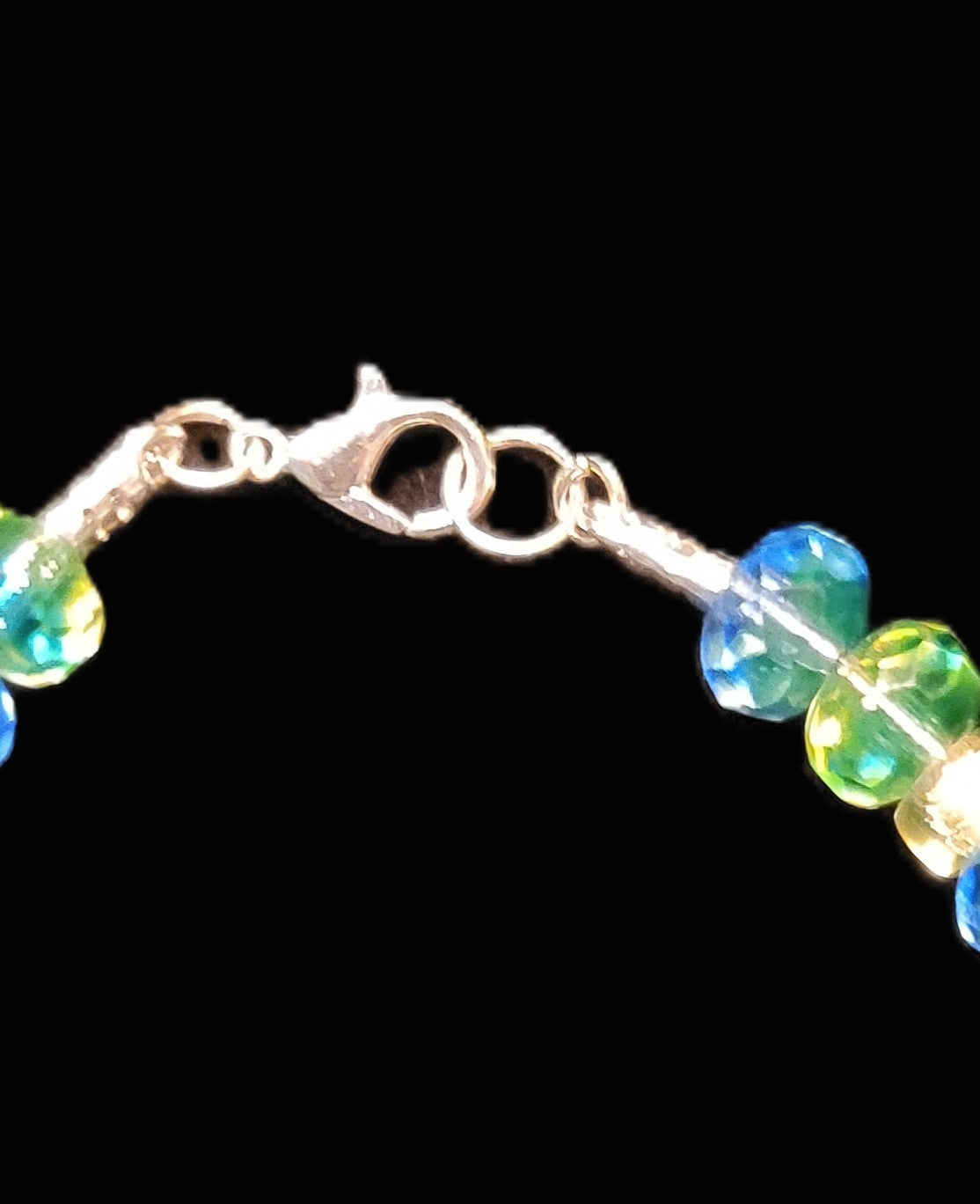 UV Glow Uranium Czech Blue and Green Glass Bead Bracelet Strung on a Snake Chain 8"