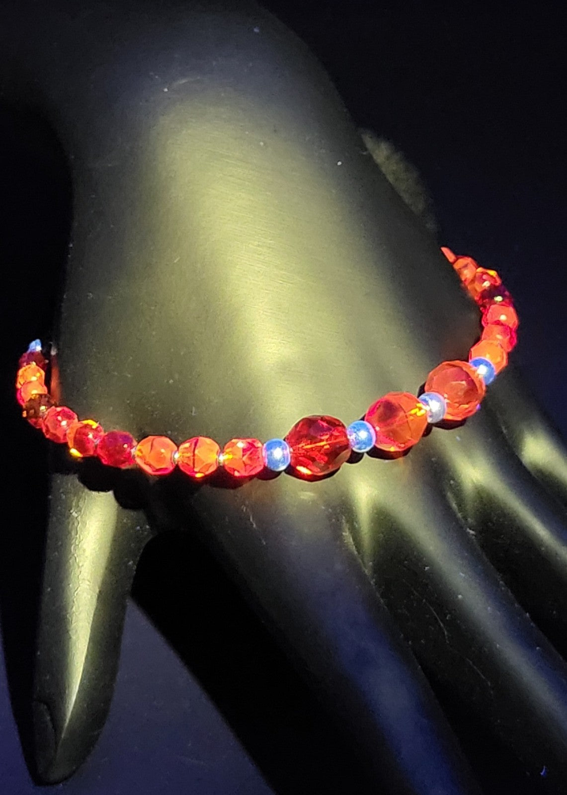 UV Reactive Cadmium Vintage 1950's Red Graduating 6.5" w/2" extender Bracelet