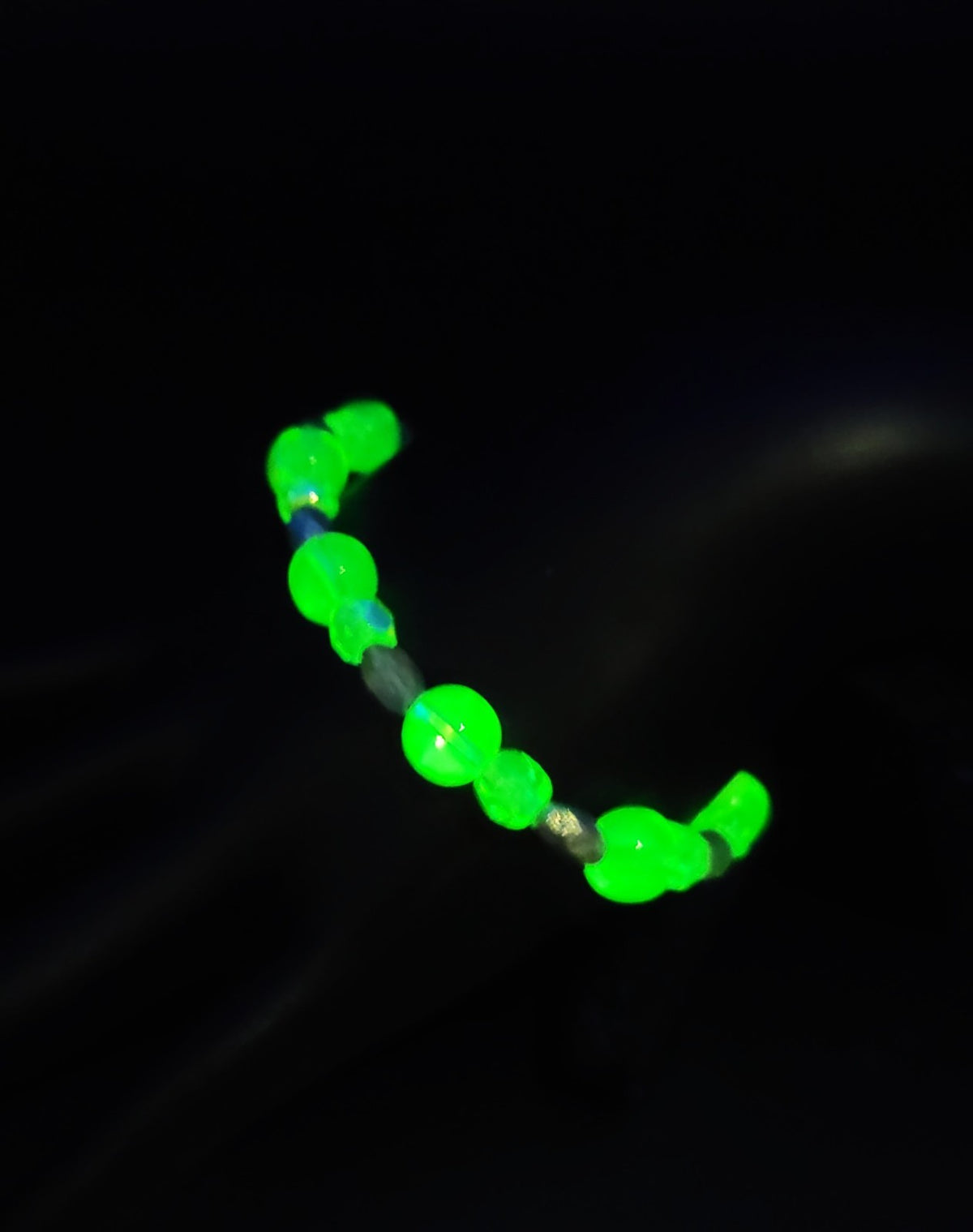 UV Glow Uranium AB Glass Green Beads and Faceted Czech 7" Bracelet with Clasp