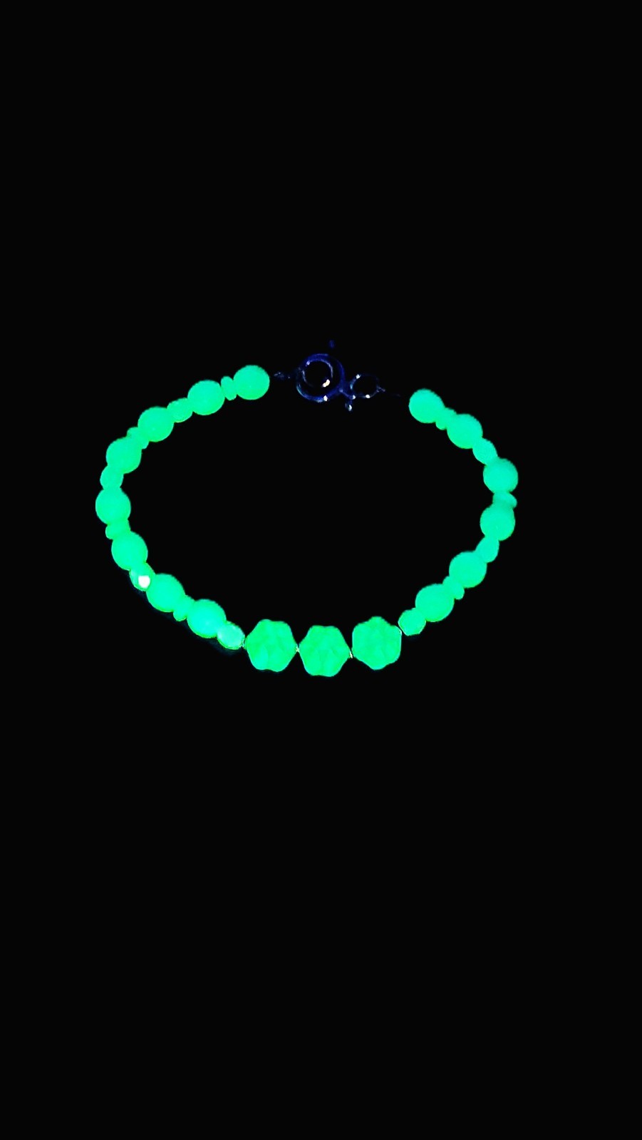UV Glow Uranium Glass Flower and Blue and White Glass Beads UV 7.5" Toggle Bracelet