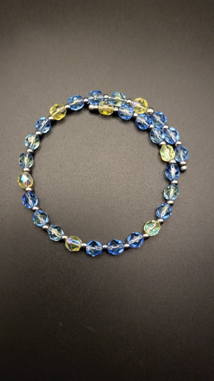 UV Glow Uranium Faceted Glass Beads 8" Bracelet on Memory Coil Wire