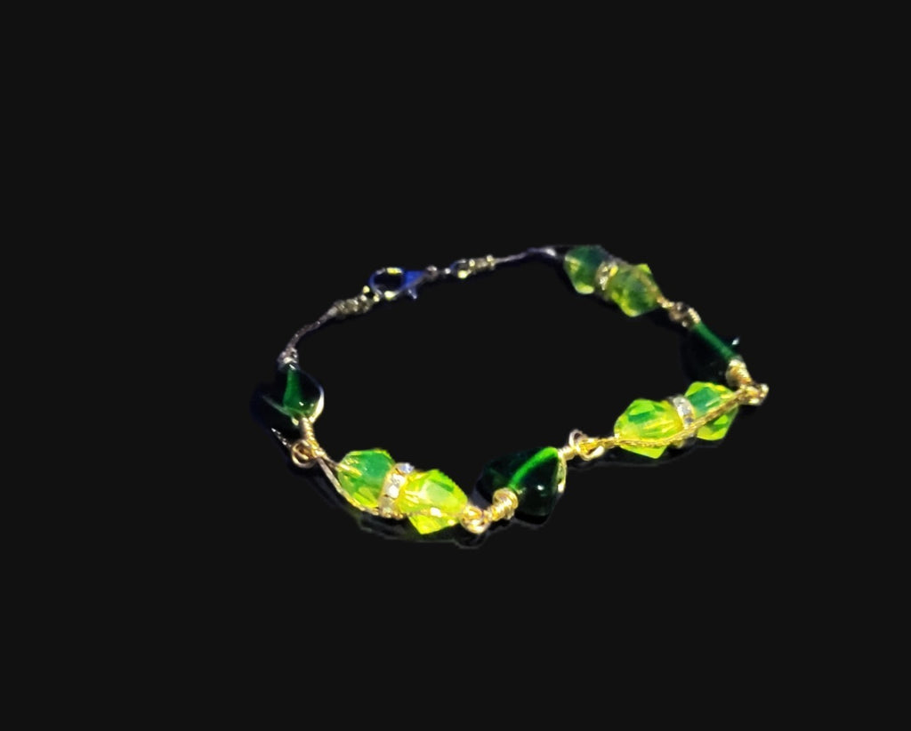 Uranium Czech UV Glow Yellow Glass and Antigue Emerald Green Glass 7.5" Bracelet