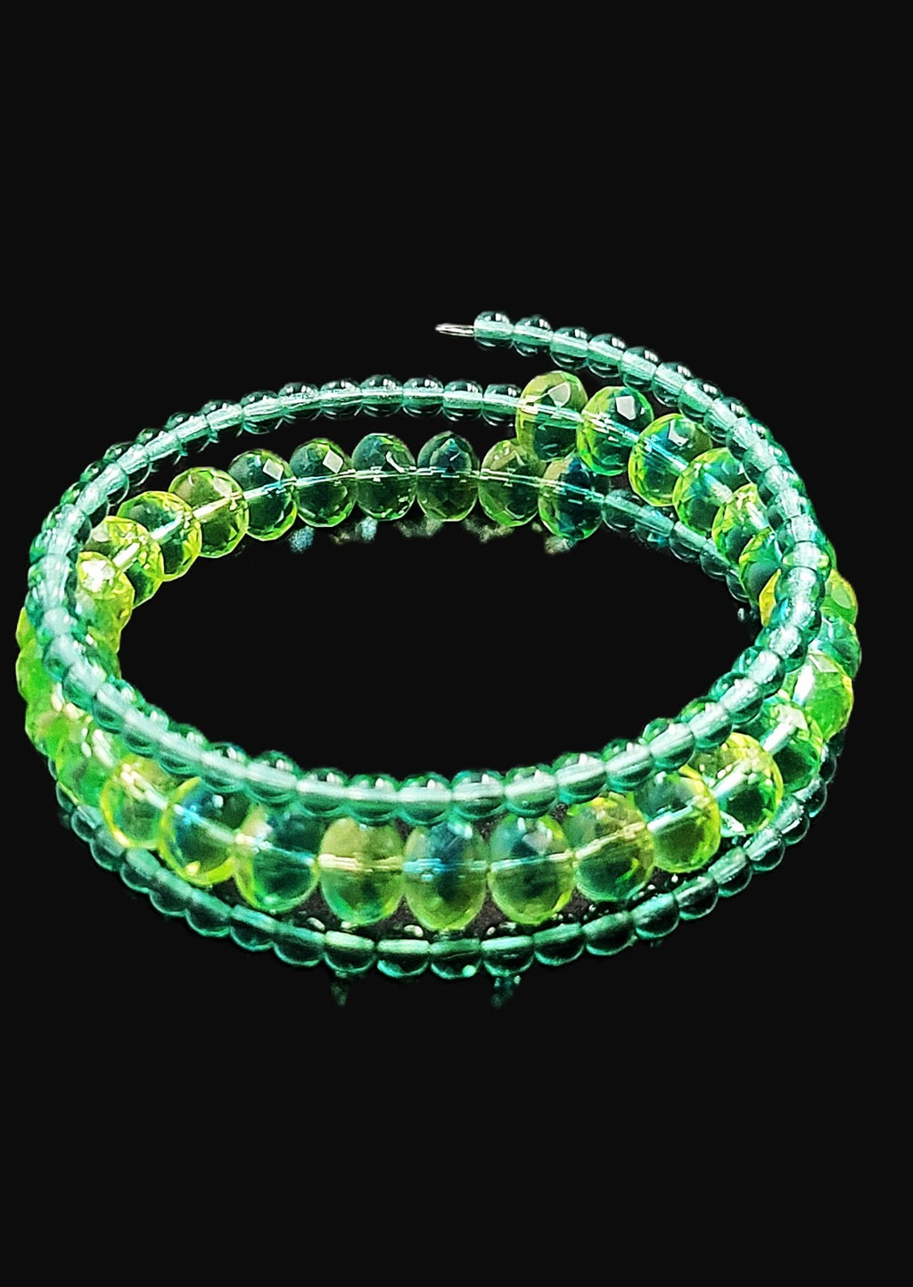 UV Glow Uranium Czech Glass Aqua Beads Triple Wrap Silver Tone Coil Wire Bracelet 7"