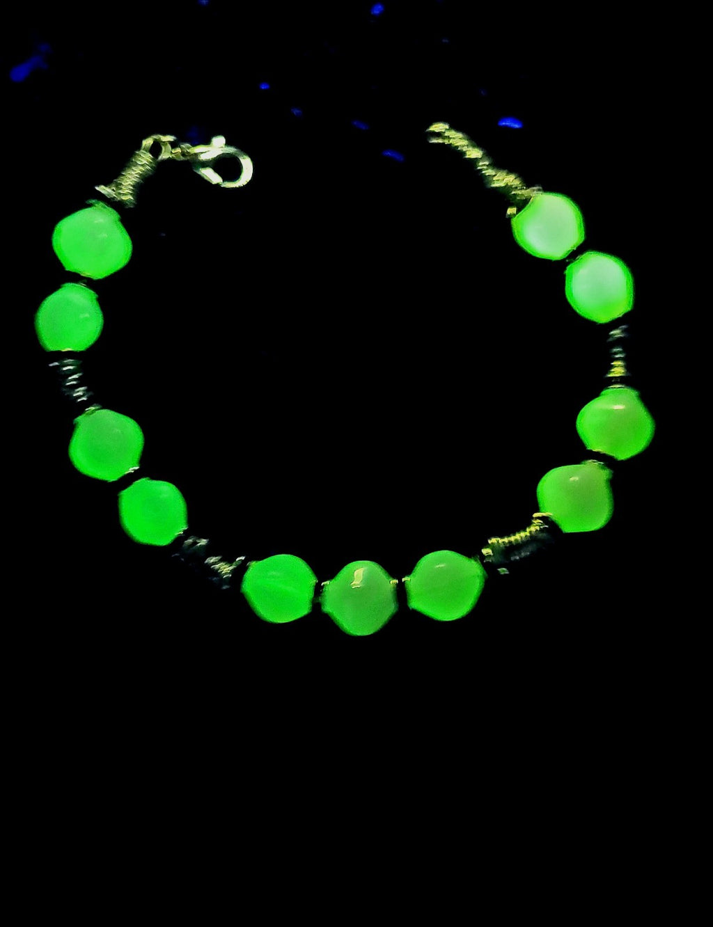 UV White Uranium Glass Beads, Hand wired 8" Silver tone Bracelet Black Spacers