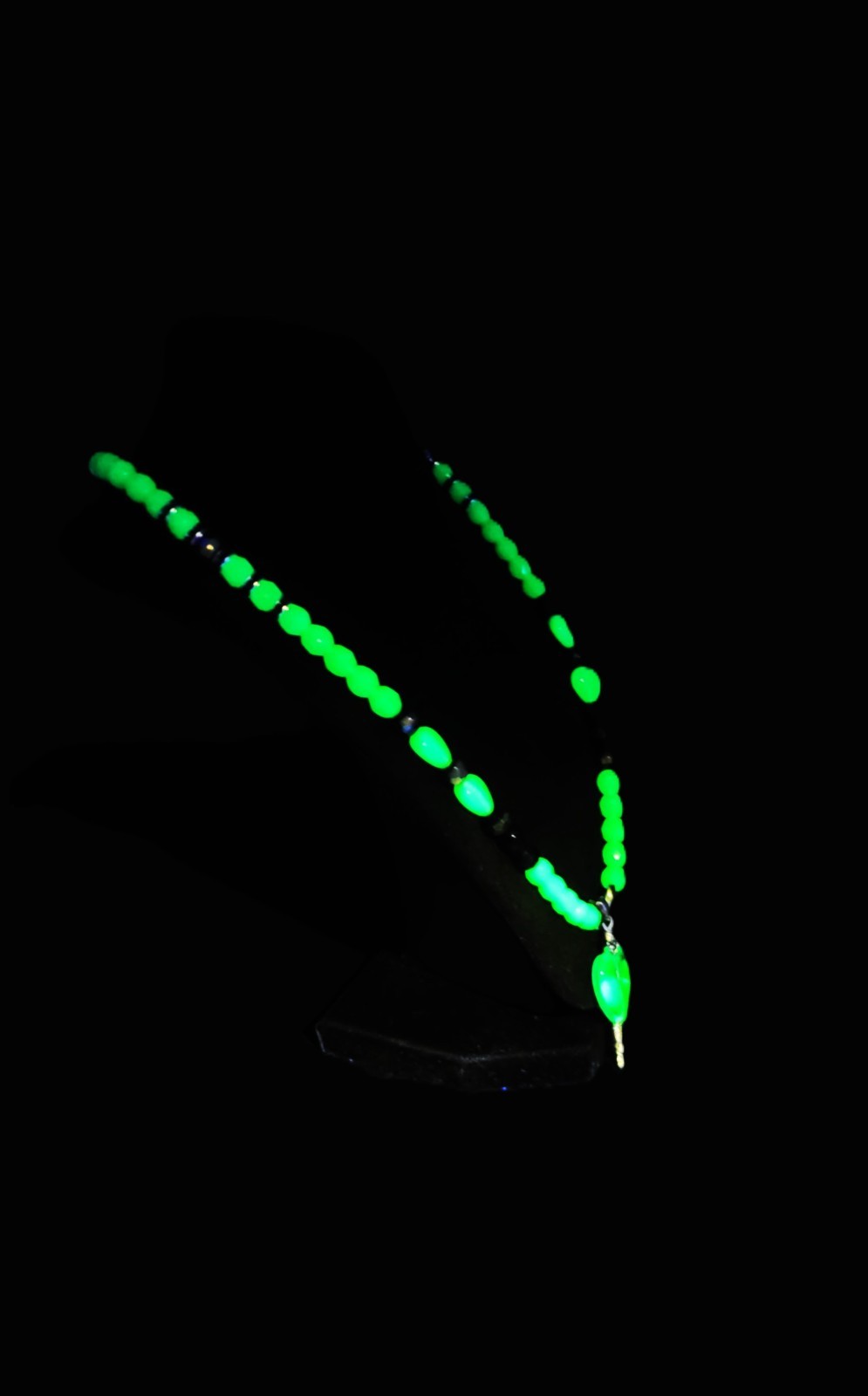UV Glow Uranium Czech Glass Blue Beads and Black AB Glass 21" Heart Necklace and 2" Pendant