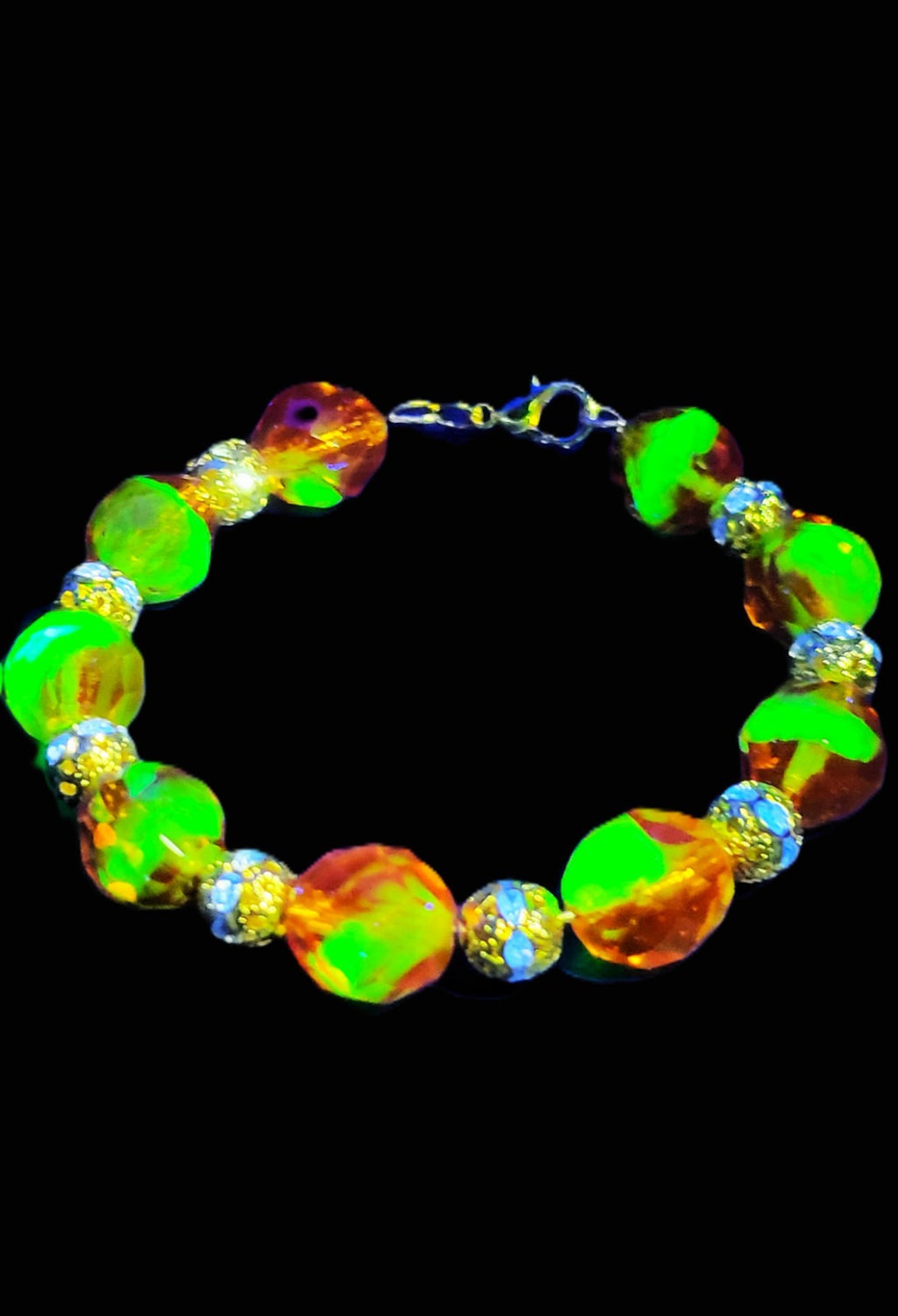 UV Uranium Glass  Topaz Colored  Memory Wire Bangle Bracelet 6.5"